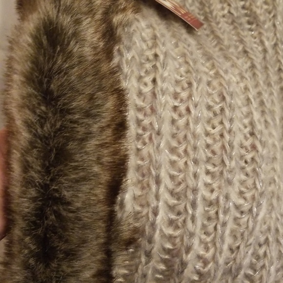 Bundle of 3 scarfs - Picture 7 of 8